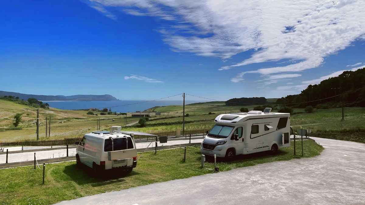 Naturnahe Campingplätze in Spanien: Ruhe, Meer und Entspannung