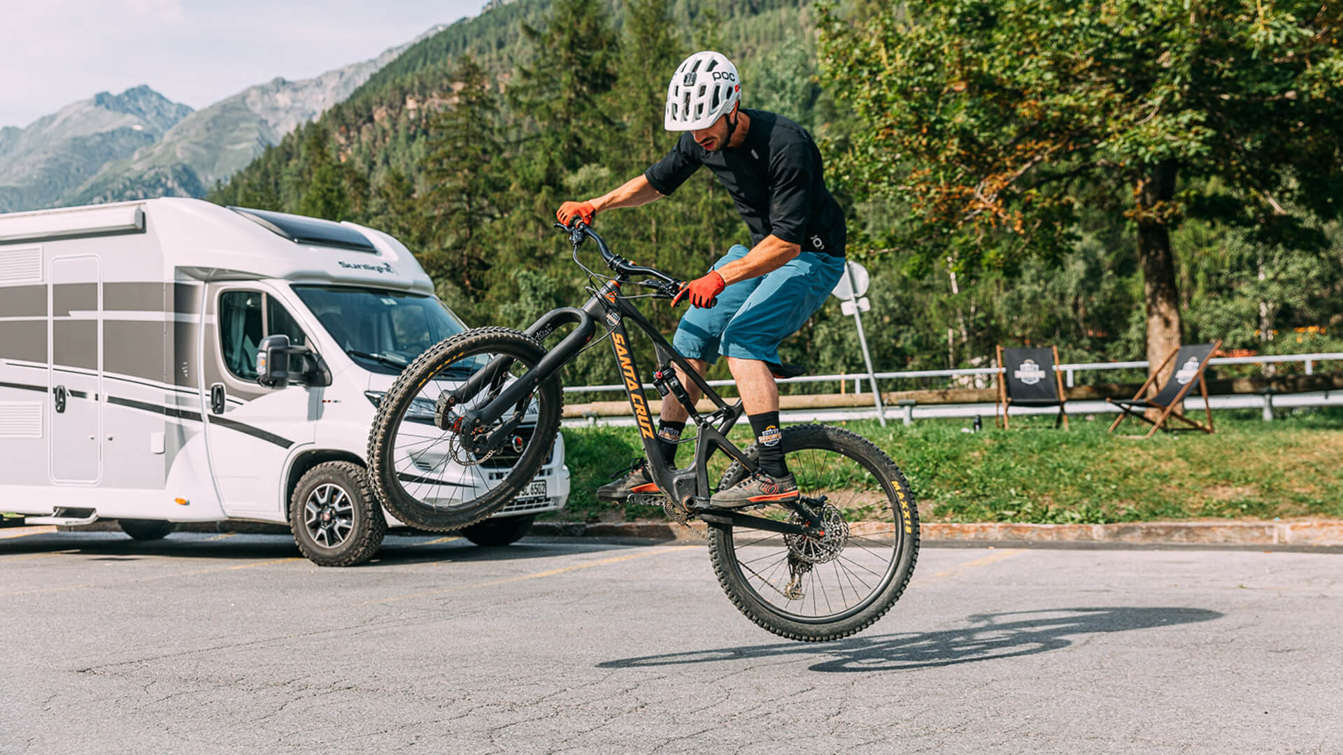 Von Bikes und Bond-Filmen